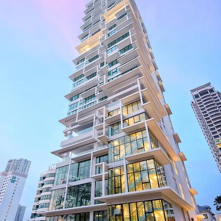 Sunrise Gurney Premium Executive City/Seafront Suite - Penang Τζωρτζ Τάουν Εξωτερικό φωτογραφία