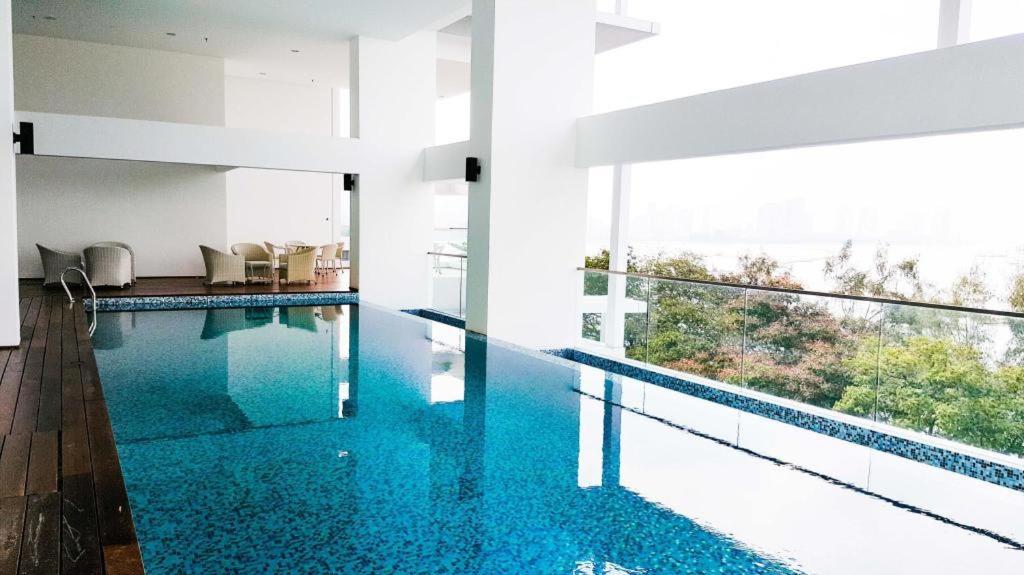 Sunrise Gurney Premium Executive City/Seafront Suite - Penang Τζωρτζ Τάουν Εξωτερικό φωτογραφία