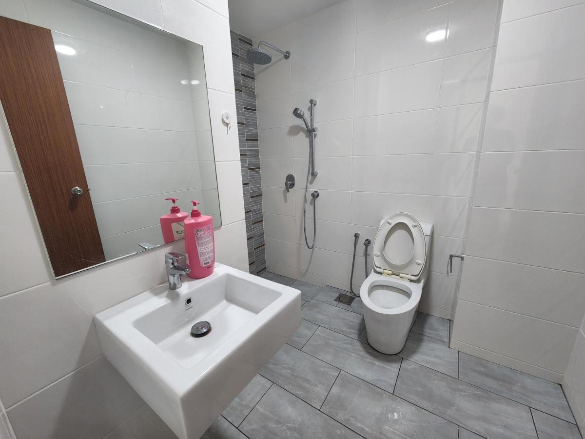 Sunrise Gurney Premium Executive City/Seafront Suite - Penang Τζωρτζ Τάουν Εξωτερικό φωτογραφία